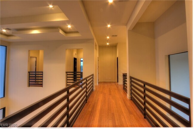 Building Photo - 7438 Yonie Ct