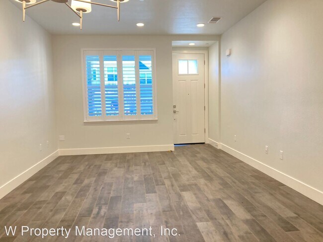 Building Photo - 4 br, 2.5 bath House - 924 Prospect Avenue