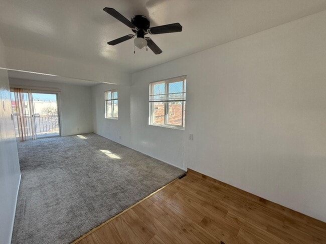 Building Photo - 117 Adler Ave