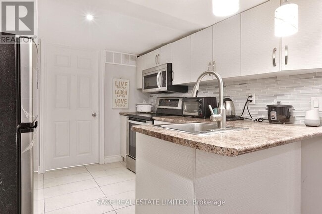 Photo du bâtiment - 207 Cedarvale Ave