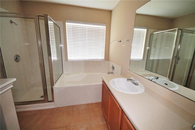 Foto del edificio - 713 Jane Austen Trail