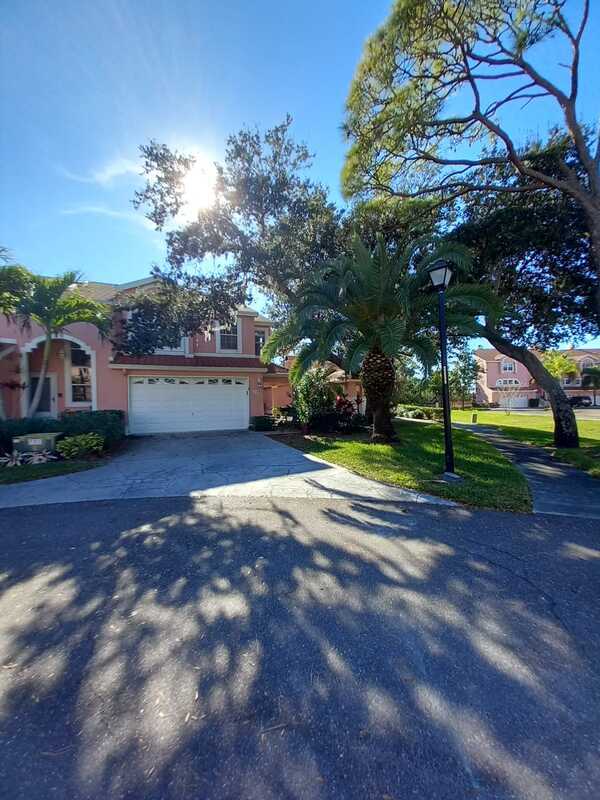 Building Photo - 14530 Alejo Ct