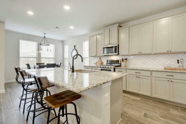 Foto del edificio - 8304 Yokohama Terrace