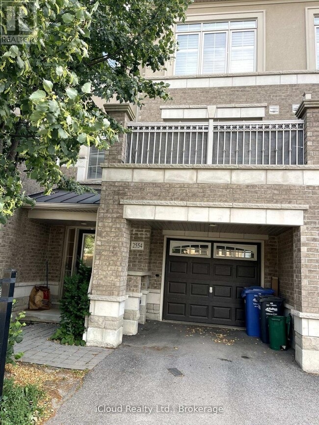 Building Photo - 2554 Grand Oak Trail