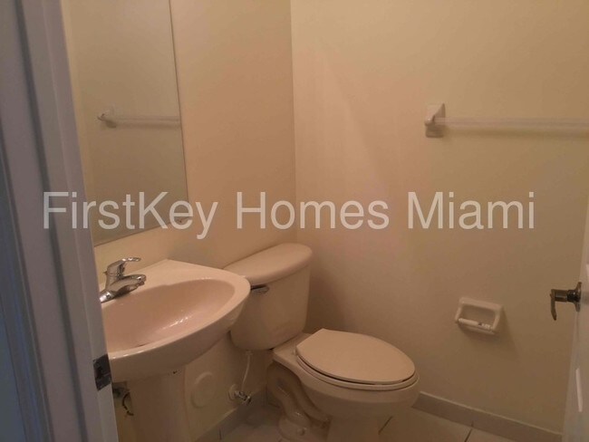 Foto del edificio - 14054 SW 260th St