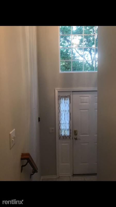 Foto del edificio - 2 br, 2.5 bath Townhome - 110 Petal Ln