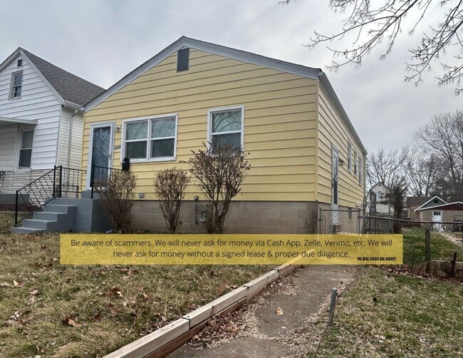 Building Photo - 6606 Etzel Ave