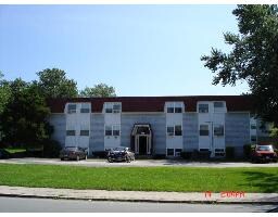 Primary Photo - 655 Mount Hope Ave
