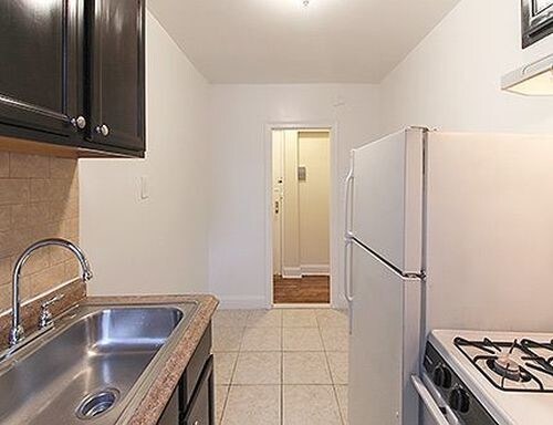 Foto del edificio - 3977 46th St