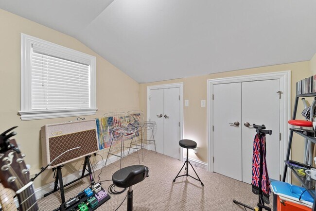 Foto del edificio - 3138 N Elston Ave