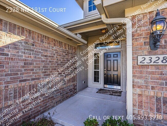 Foto del edificio - 2328 NW 191st Ct