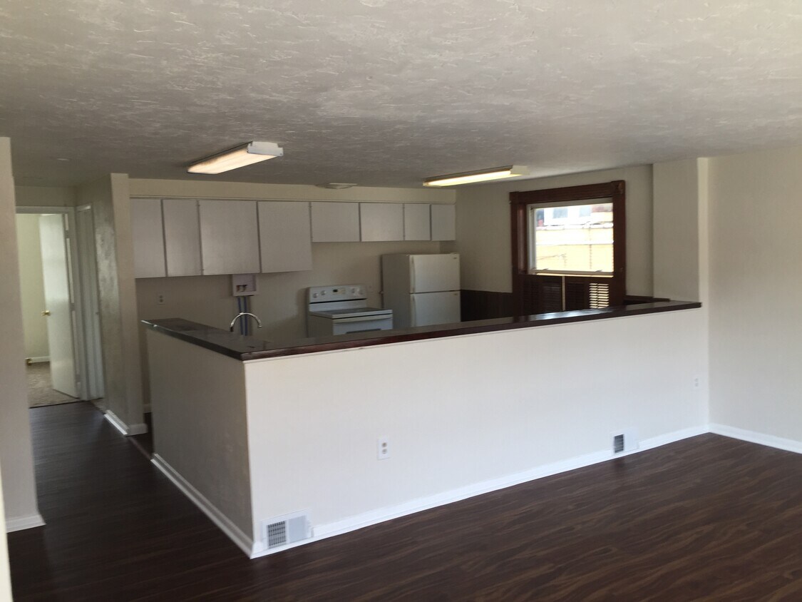 822 Midland Ave, Midland, PA 15059 Townhome Rentals in Midland PA