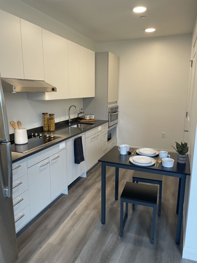 Photo - Market Central Apartments