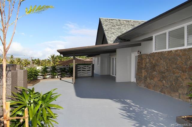 Building Photo - 4205 Kahala Ave