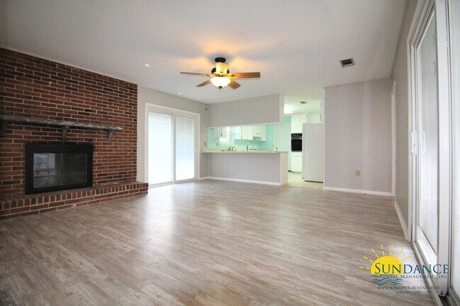 Foto del edificio - Gorgeous 3 Bedroom Home on Okaloosa Island