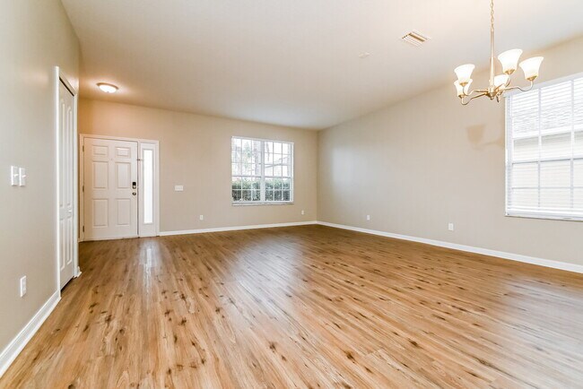 Foto del edificio - 10415 Meadow Spring Dr