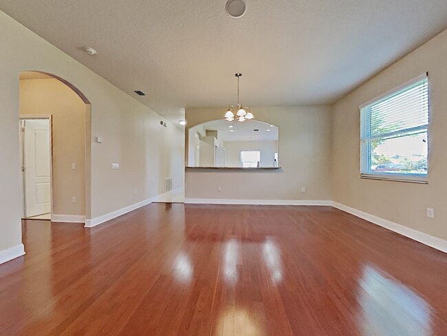 Building Photo - 1492 Hemingway Blvd