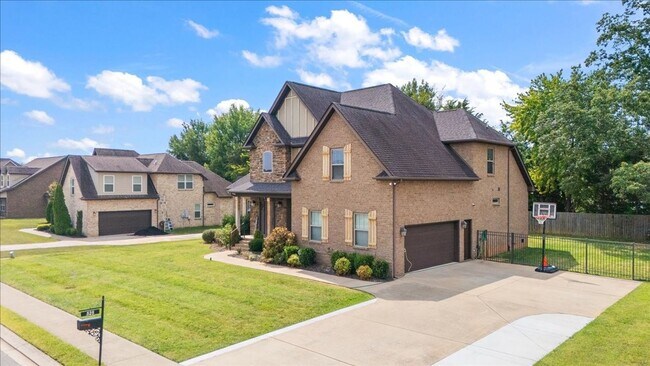 Building Photo - READY FOR SHOWINGS! 4BR Home in Blackman S...