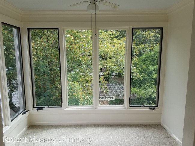 Building Photo - 2 br, 1 bath House - 2437 Broadmeade Road, #2