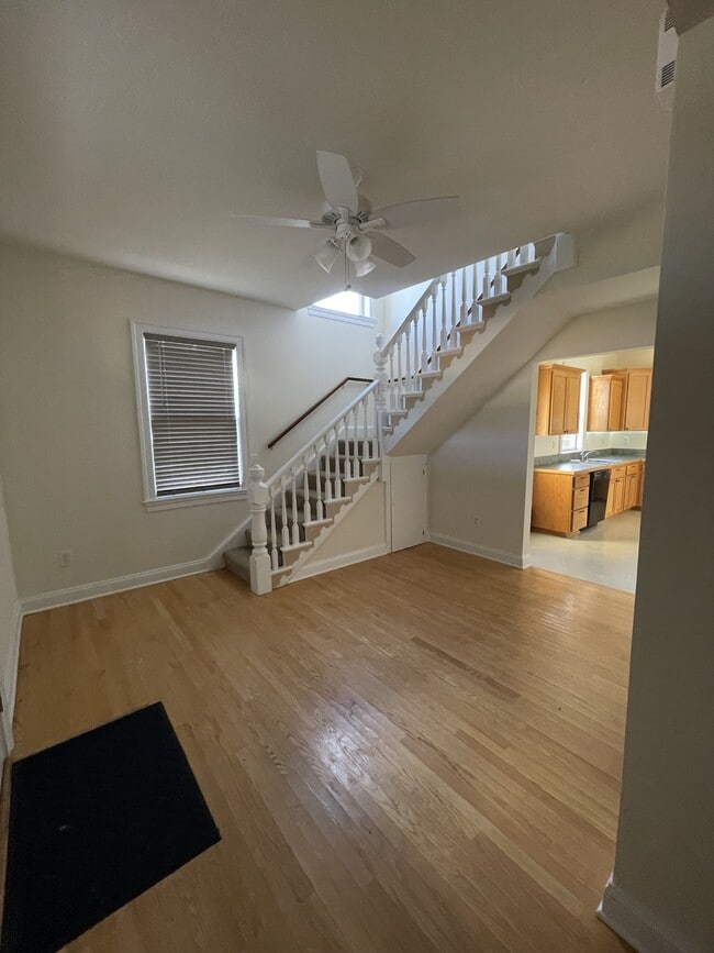 Foto del edificio - 814 Anderson St