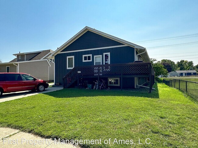 Foto del edificio - 3 br, 1 bath House - 2207 Barr Dr