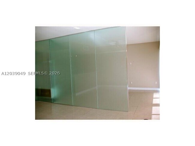 Foto del edificio - 2694 Inagua Ave
