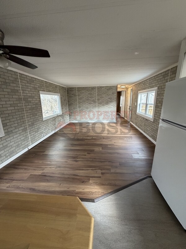 Foto del edificio - 7003 W 21st Ave