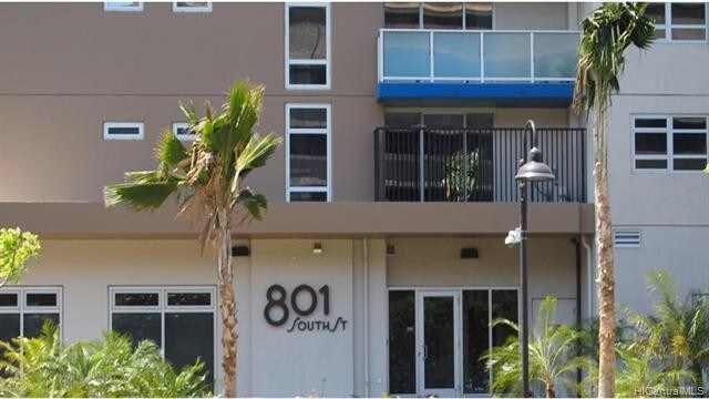 Building Photo - 801 South St
