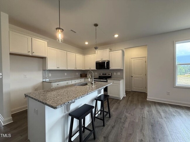 Building Photo - 3 Bedroom Ranch home in Zebulon!