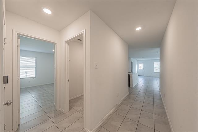 Foto del edificio - 6429 Becker Ave
