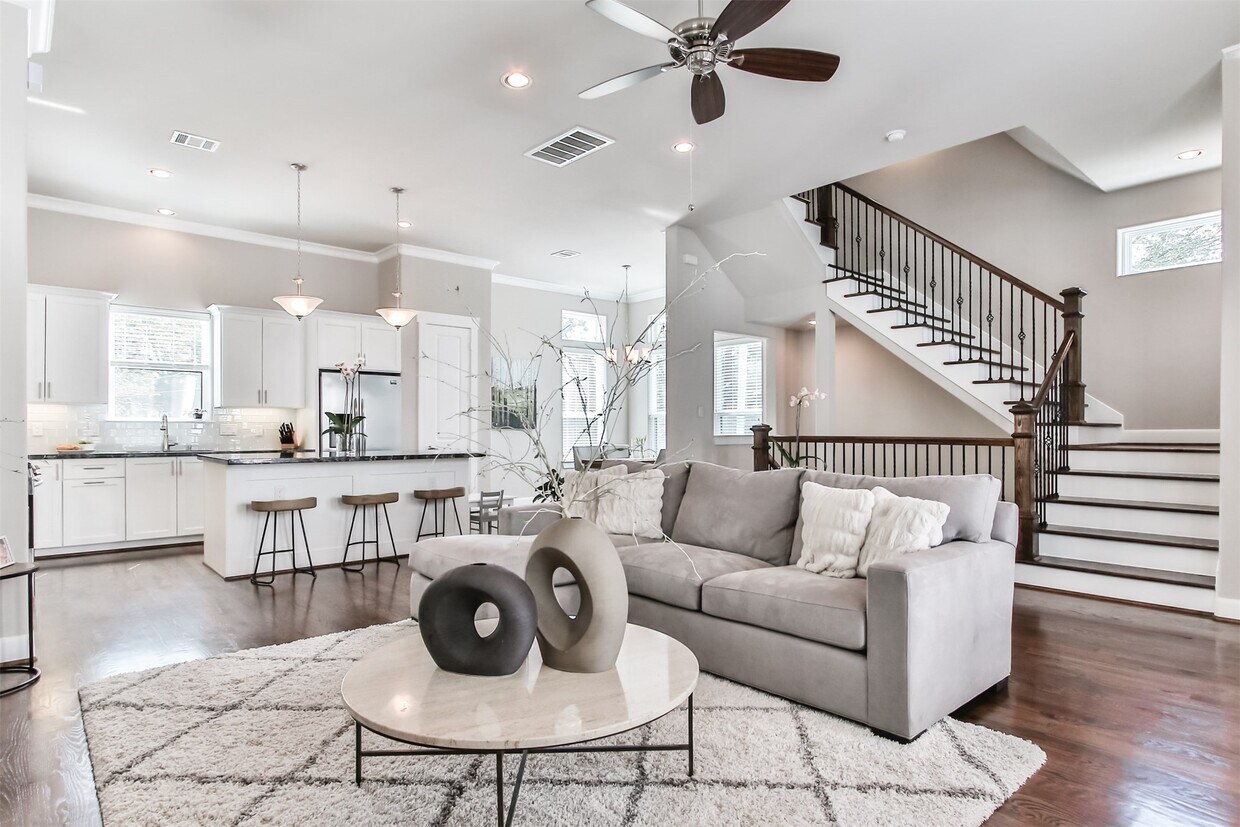 Foto principal - 812 Fisher St