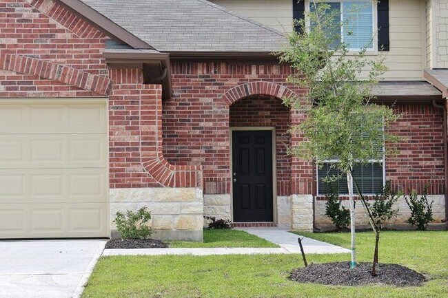 Foto del edificio - 12339 Roy Mix Bohn Ln