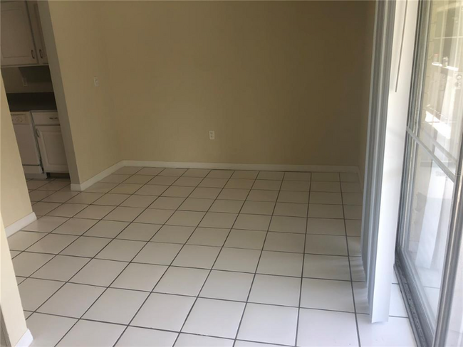 Building Photo - 7821 Palmera Pointe Cir