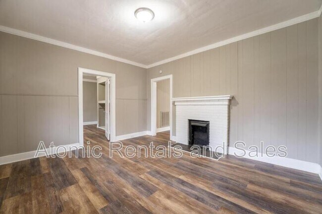 Building Photo - 3616 Skyline Dr