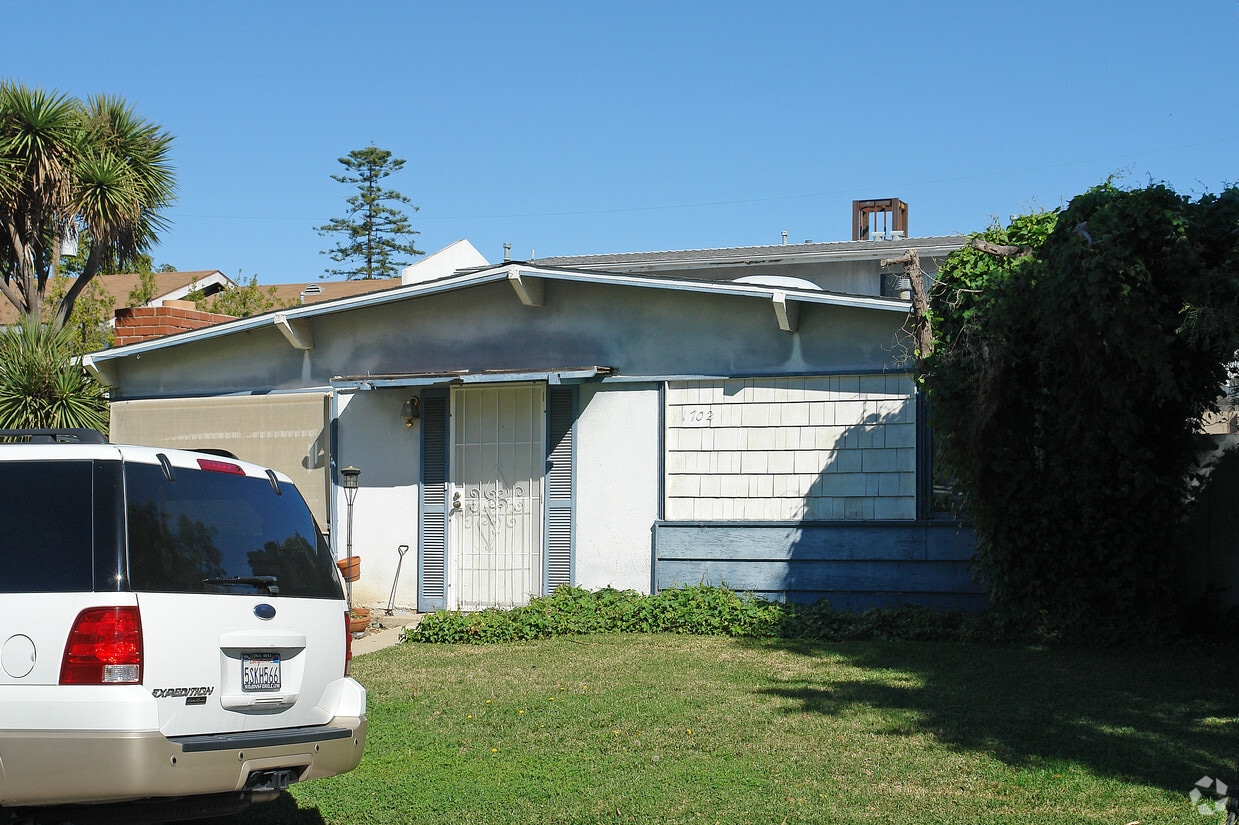 Foto del edificio - 1702-1710 Haven Pl