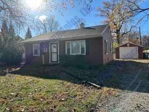 Building Photo - 1207 Briarcliff Dr
