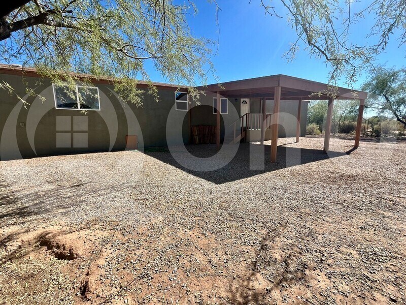 Foto principal - 9830 N Anway Rd