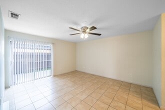 Building Photo - 7847 Green Lawn Dr