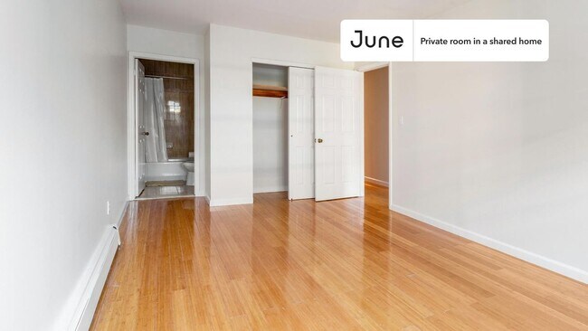 Foto del edificio - Room in Shared 4 bed/2 bath home in Flatbush