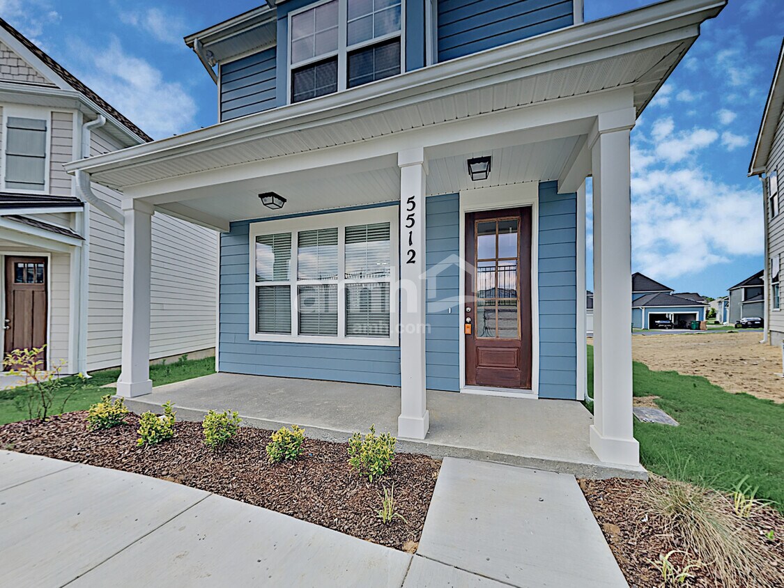 Foto principal - 5512 Central Grove Sq