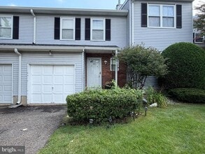 Building Photo - 99 Brookview Cir