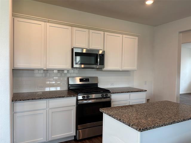 Building Photo - 5908 Pensby Dr