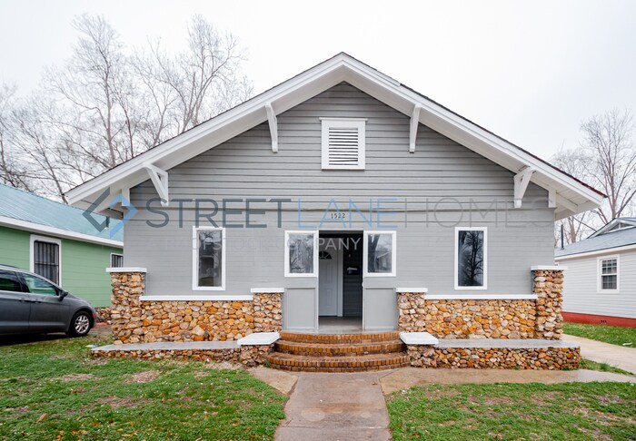 Foto principal - 1522 45th St Ensley