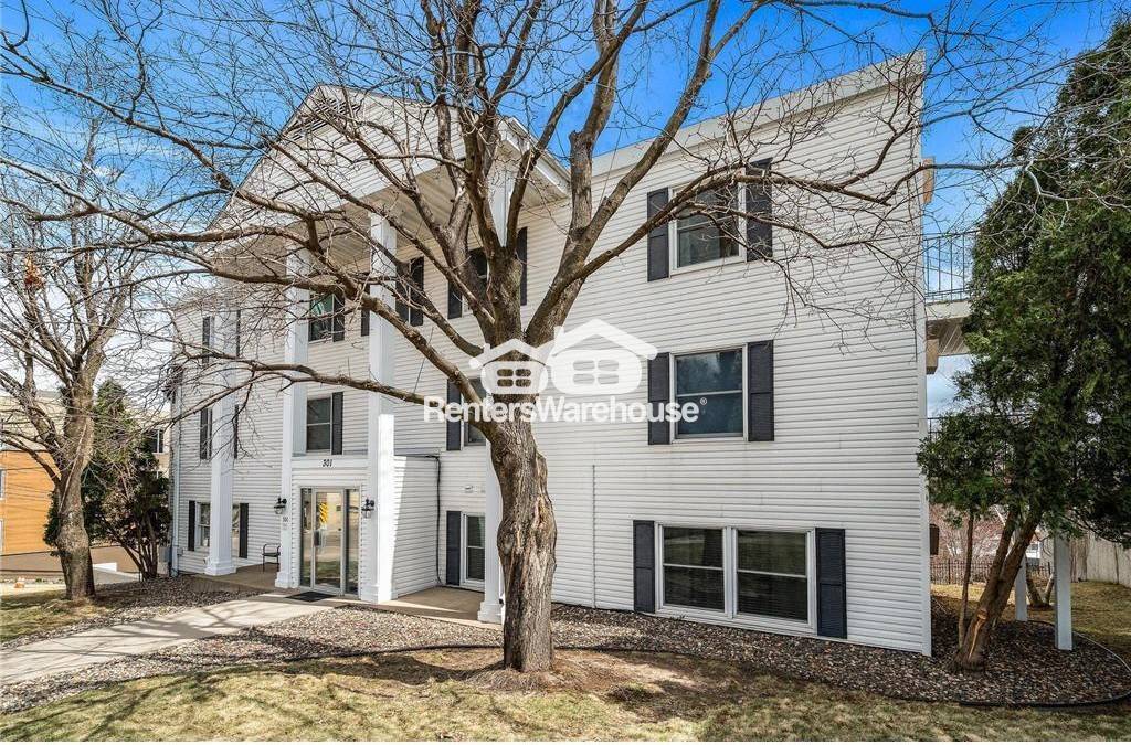 Primary Photo - 301 3rd St S