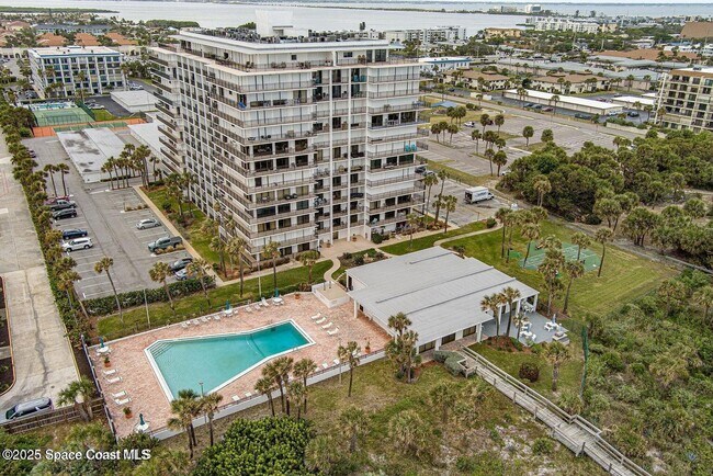 Foto del edificio - 2100 N Atlantic Ave