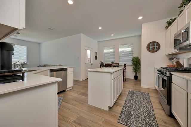 Foto del edificio - 2604 Starwater Dr