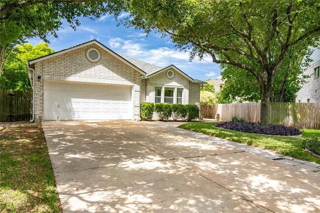 Building Photo - 1706 Chino Cove