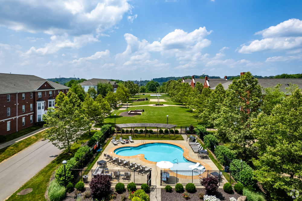 Primary Photo - University Village at Slippery Rock