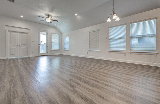 Building Photo - 20908 Akbash Ln
