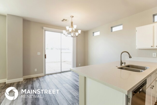 Foto del edificio - 4511 Windham Hills Ln
